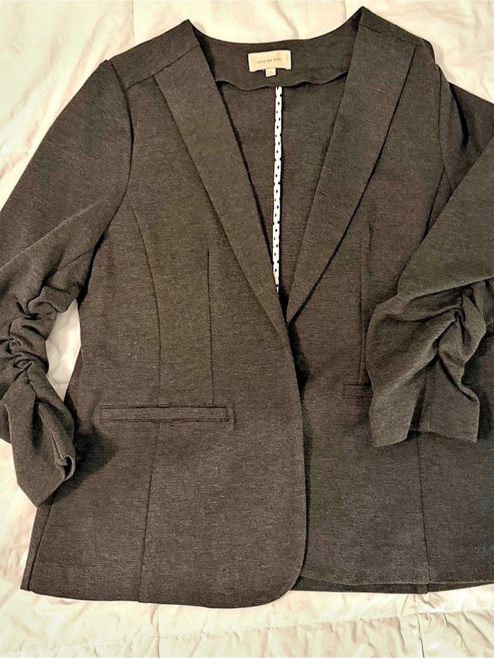 Skies Are Blue Ruched Sleeve Blazer in Gray Size XL Like New